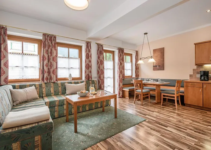 Birgit - Inklusive Eintritt Alpentherme